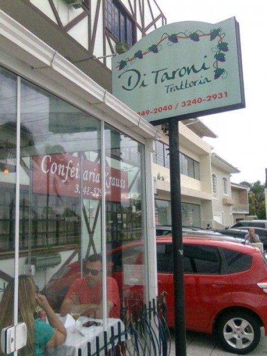 Pizzaria Di Taroni Trattoria Coqueiros, Florianópolis-SC
