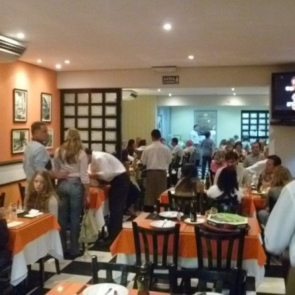 Imagem Pizzaria Famiglia Lucco Pizzas Lapa, São Paulo-SP