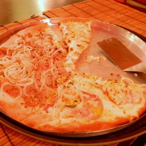 Imagem Pizzaria Delluccio Pizza Bar Jardim Paulista, São Paulo-SP