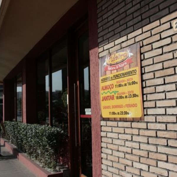 Imagem Pizzaria La Tivoli Churrascaria e  Tatuapé, São Paulo-SP