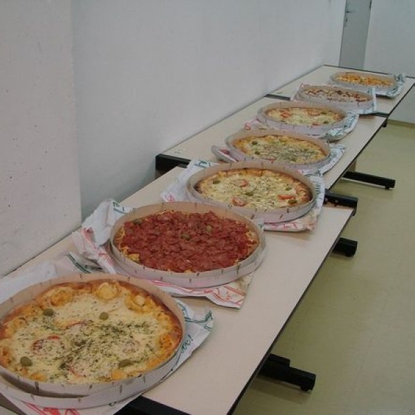 Pizzaria e Esfiharia San Remy