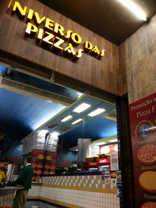Imagem Pizzaria  Universo das Pizzas Catete, Rio de Janeiro-RJ